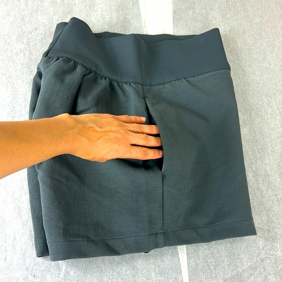 Nike Women's Small Team Tech Pack Woven Short High Waist Dx0626-060 - Picture 7 of 10